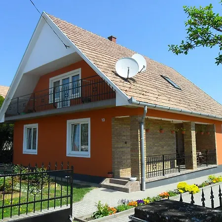Joli Apartment Ordacsehi